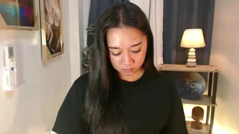 regine online show from February 11, 6:09 pm