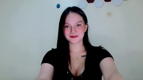 Rei online show from May 28, 2:48 pm