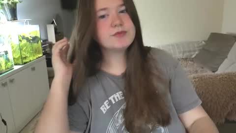 Ann OF - remirann21 online show from November 2, 5:22 am