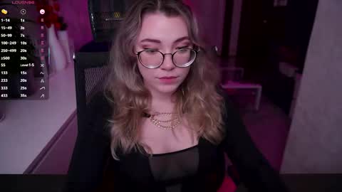 RemyWild online show from November 5, 6:35 pm