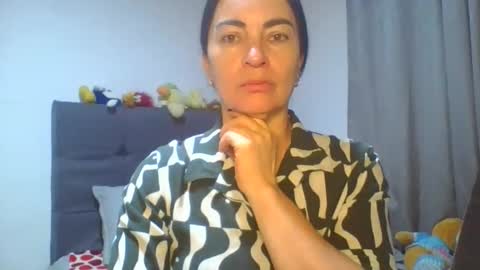 renata_hot1 online show from April 21, 1:20 am