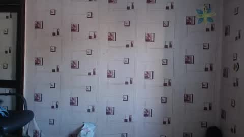 renataoia online show from February 18, 12:28 pm