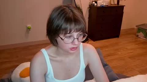 Luna online show from June 4, 6:56 pm