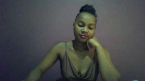 ricie001 online show from February 18, 7:51 am