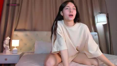 rihanna_walker online show from October 18, 1:41 am