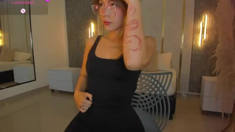 Riley Sierra online show from April 6, 1:01 pm