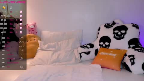 RileyAddams online show from June 19, 1:43 am