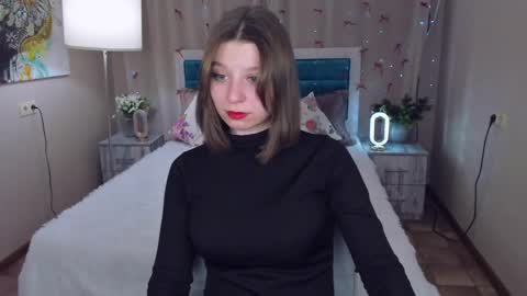 rinacake online show from April 15, 12:39 pm