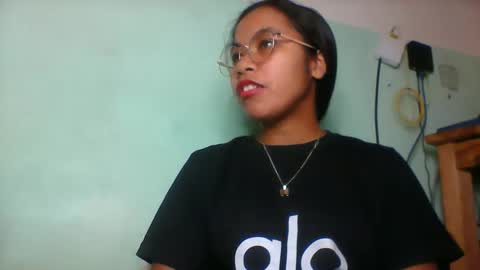 rinah856024 online show from June 3, 2:33 pm