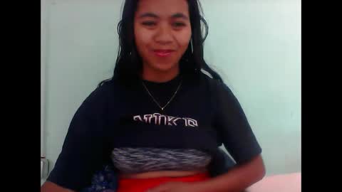 rinah856024 online show from October 26, 5:36 am