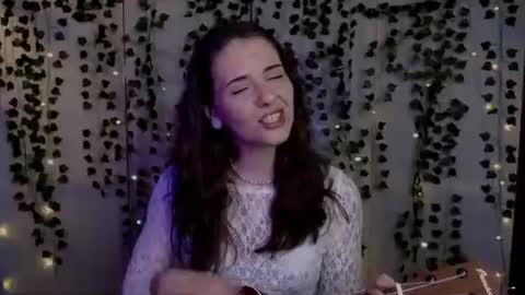 risha_laass online show from July 11, 8:20 pm