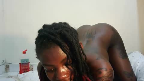 rlessing2 online show from March 8, 2:04 am