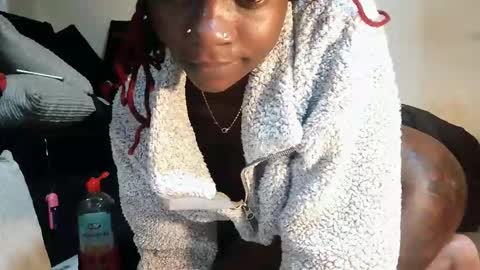 rlessing2 online show from March 25, 5:11 am