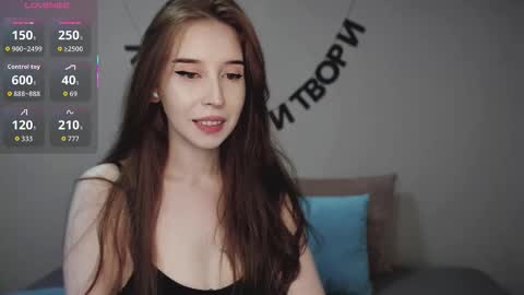 rocketsgirl online show from September 19, 5:39 am