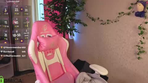 Rockett online show from April 11, 7:45 am