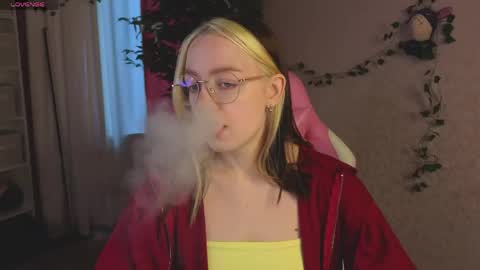 Rockett online show from April 19, 12:43 am