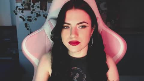 Sophie  online show from March 11, 10:29 am