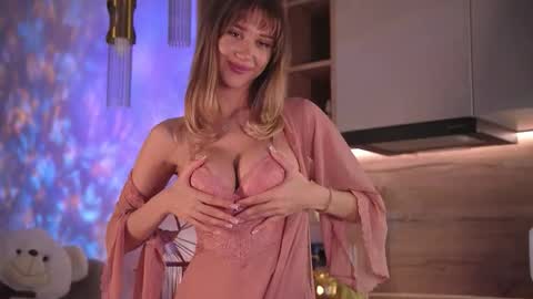 rodeo_drive online show from November 30, 5:06 pm