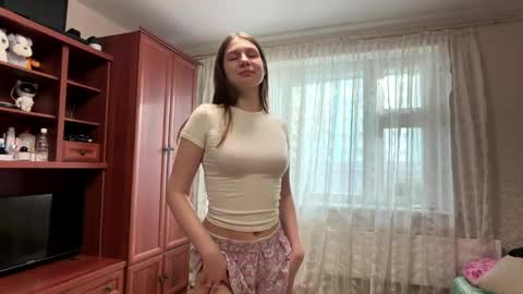 Alya online show from May 12, 12:12 pm
