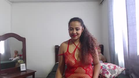 Snapshot of rominaklein chatting on September 19, 6:51 pm Romina online show from September 19, 6:51 pm