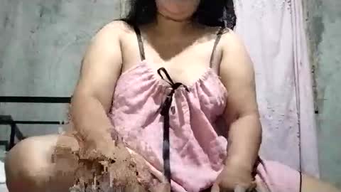 rose_marie2025 online show from October 19, 4:09 pm