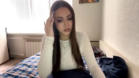 Mimi online show from September 20, 11:52 am