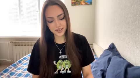 Mimi online show from October 15, 10:51 am