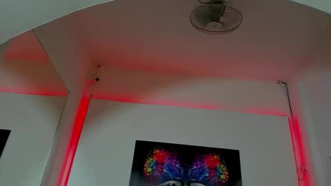 Snapshot of rosi_cooper chatting on October 23, 10:54 am rosi_cooper online show from October 23, 10:54 am