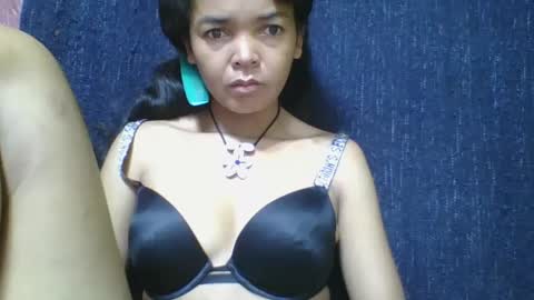 rosia685234 online show from March 7, 4:35 am