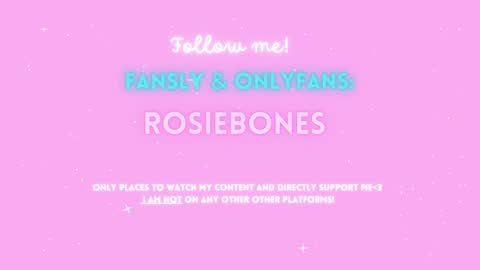Snapshot of rosiebones chatting on December 5, 11:07 pm Rosie Bones online show from December 5, 11:07 pm