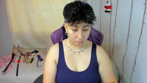 ROSSE DEMOND  online show from March 21, 7:08 pm