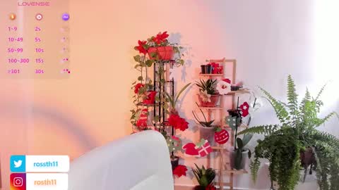 Im Ross   online show from November 26, 7:04 pm