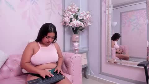   online show from November 20, 11:33 am