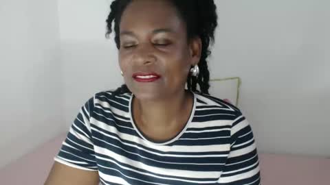 luxa online show from March 16, 12:53 pm