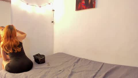 roxy online show from November 19, 5:13 pm