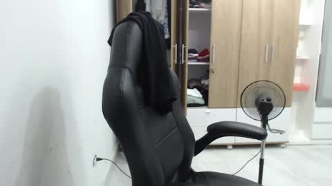 Roxana online show from March 5, 2:07 am