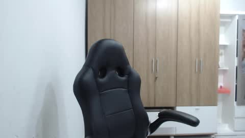 Roxana online show from March 23, 10:05 pm