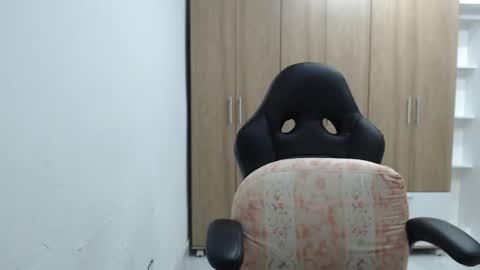 Roxana online show from November 12, 2:09 am