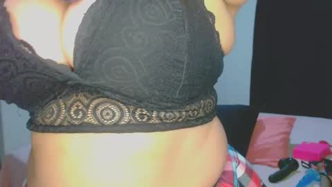 roxanasexy2025 online show from October 31, 12:20 pm