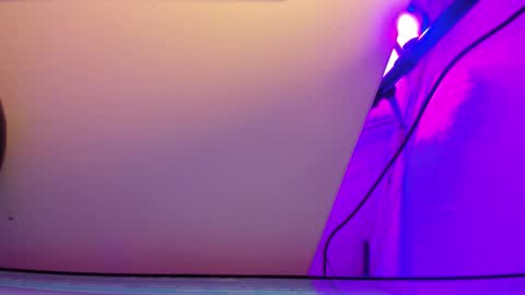 Roxane online show from February 27, 8:47 am