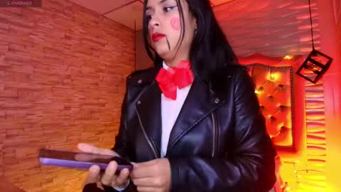 roxanne_han online show from October 31, 6:23 pm