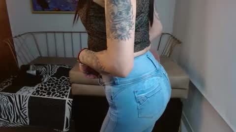 Roxanne online show from February 23, 8:19 pm