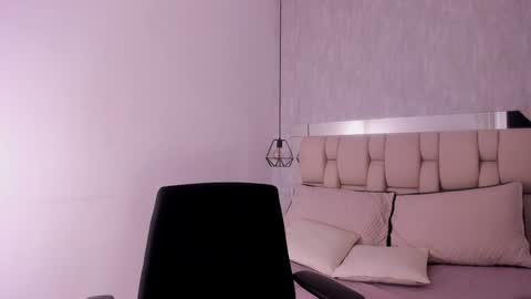 Roxie  online show from December 2, 7:14 pm