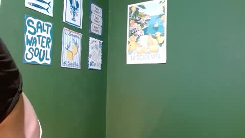 Roxie online show from November 23, 2:36 am