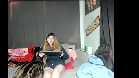 roxihazeleyes online show from February 16, 10:42 pm