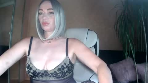RoxolanaXDrim online show from August 2, 10:29 am