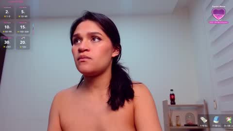 roxxi_2110 online show from October 1, 2:16 am