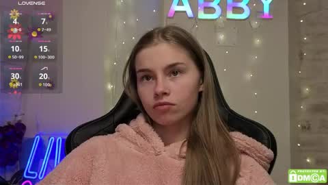 Roxieex ABBY online show from April 18, 8:09 pm