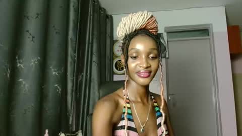 Softluxe online show from April 18, 5:10 am