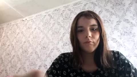 Rubi online show from December 4, 9:33 am